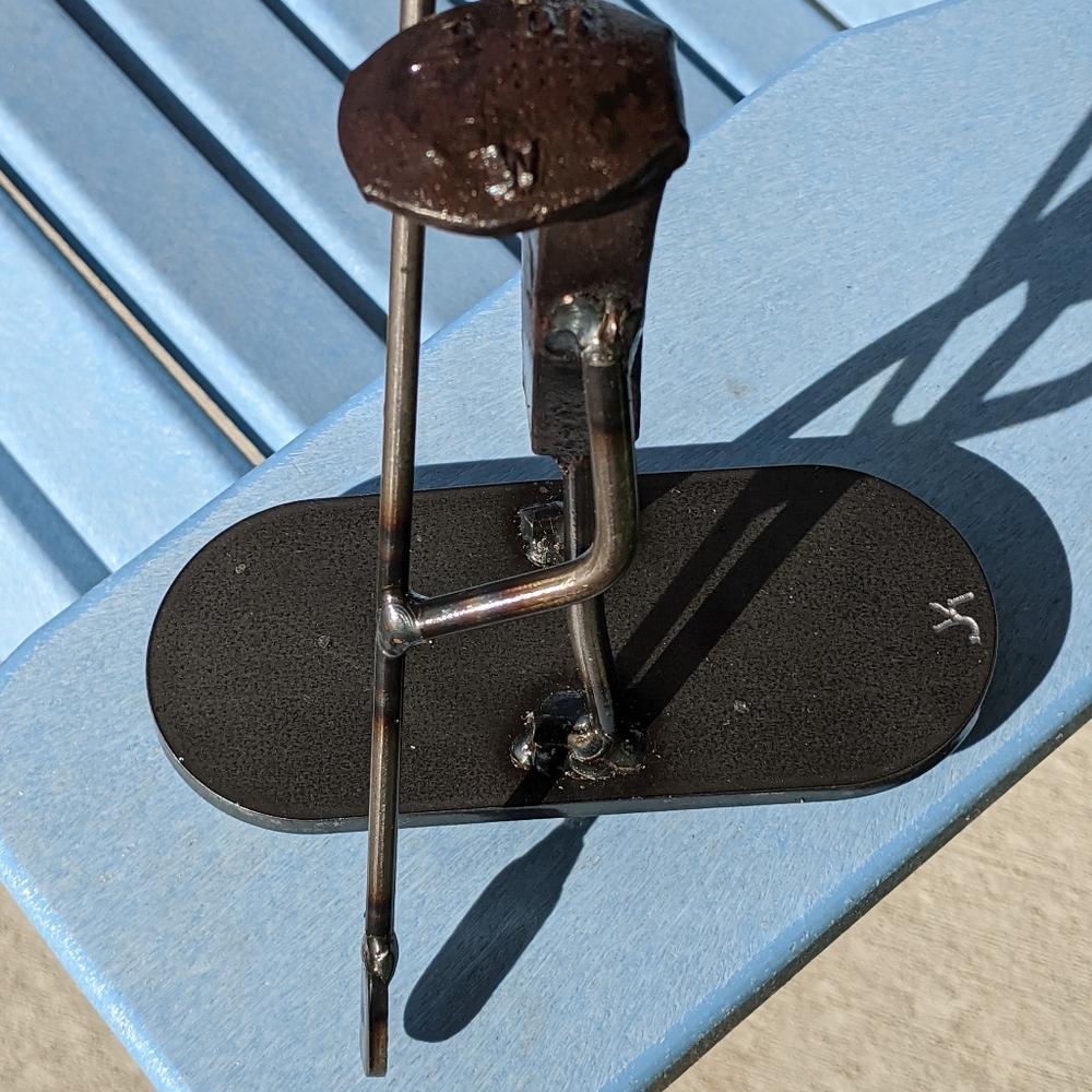 Stand up paddle board (SUP) sculpture - Picture 6 of 10